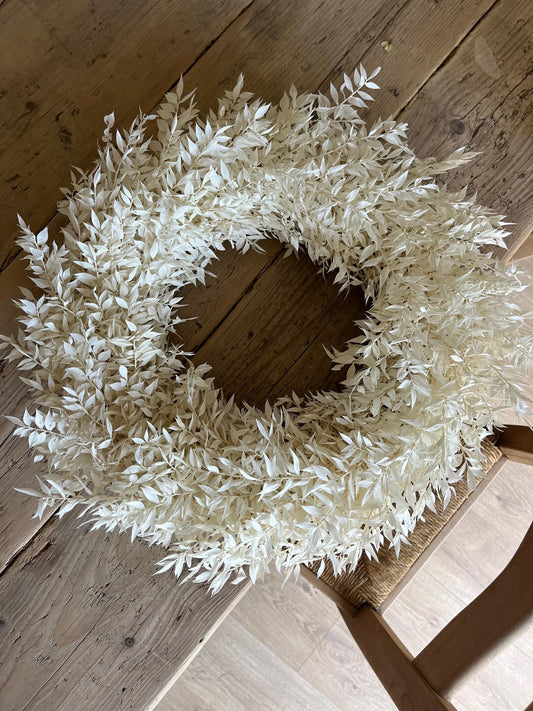 Dried White Ruscus Wreath