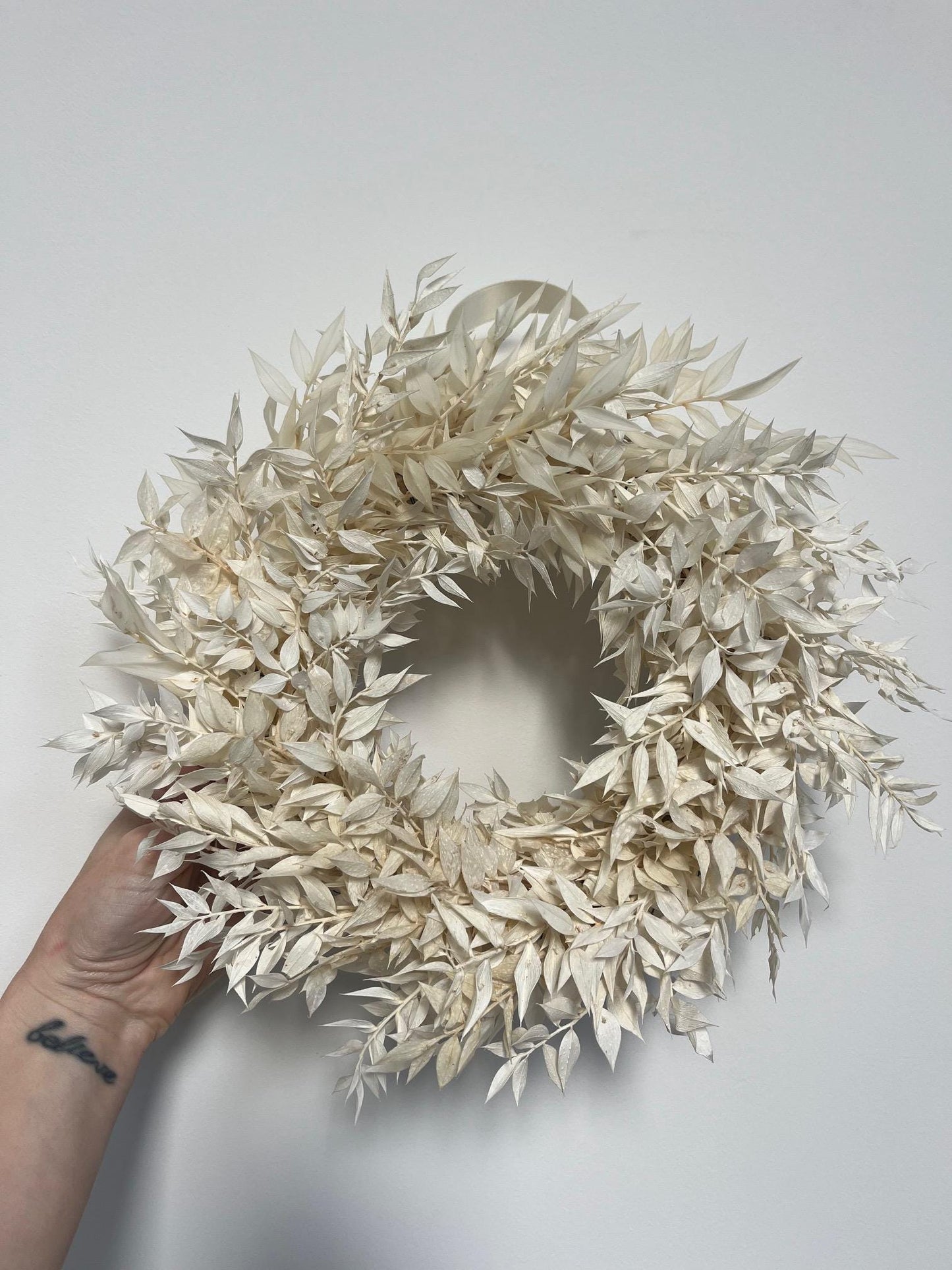 Dried White Ruscus Wreath
