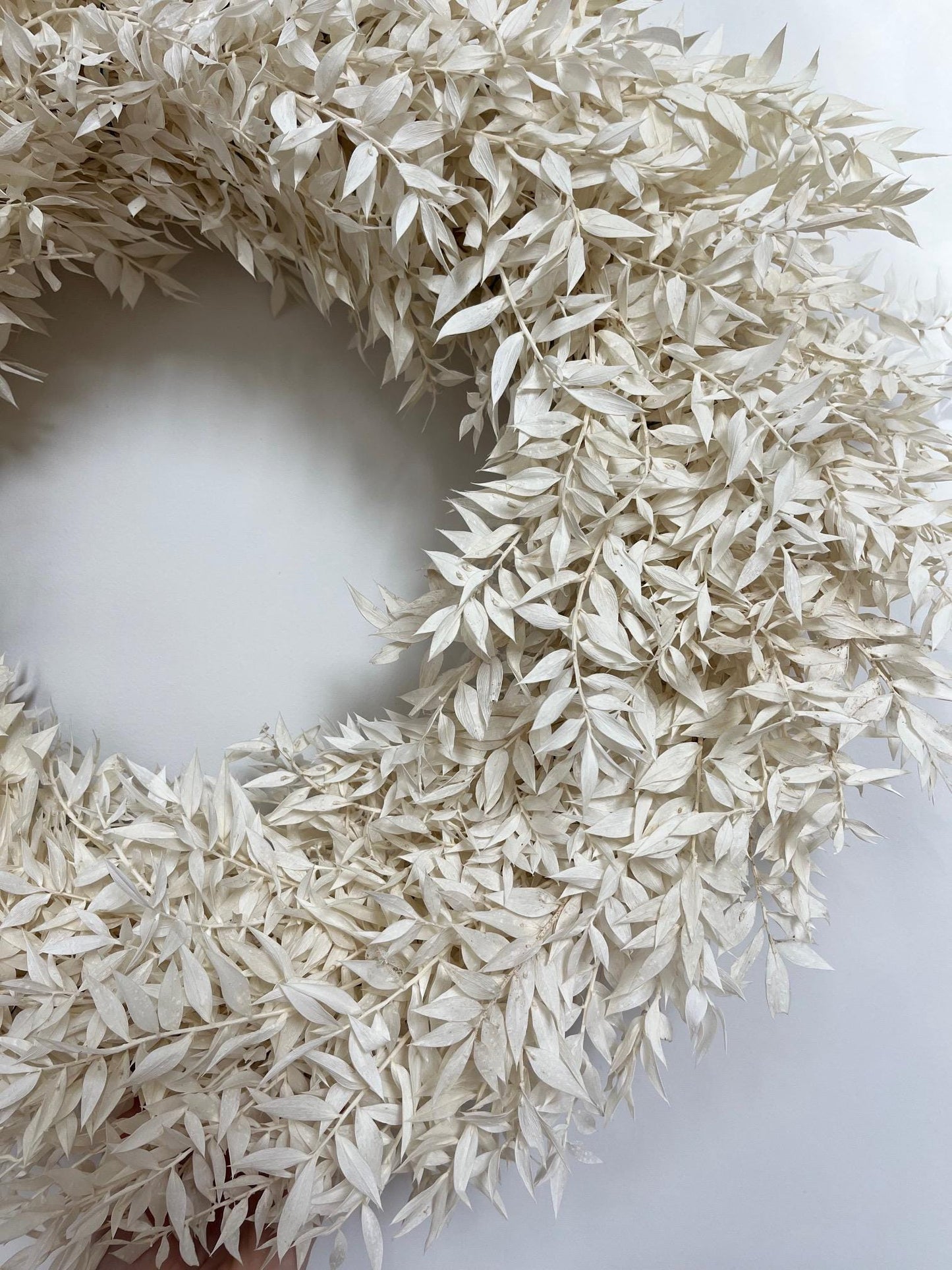 Dried White Ruscus Wreath