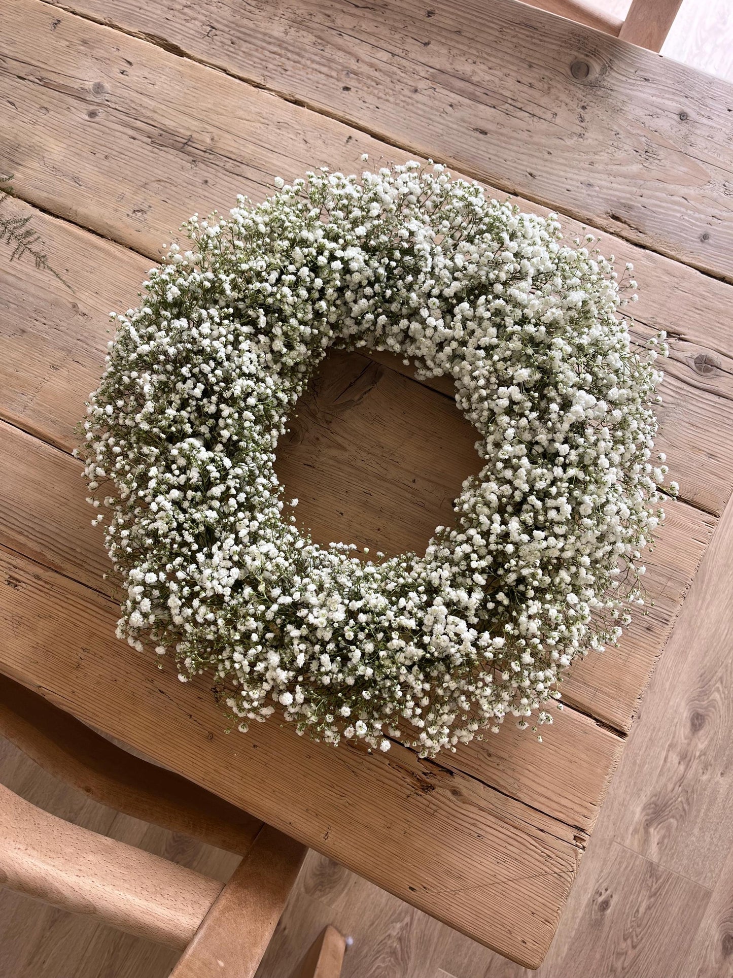 Fresh Gypsophila Wreath