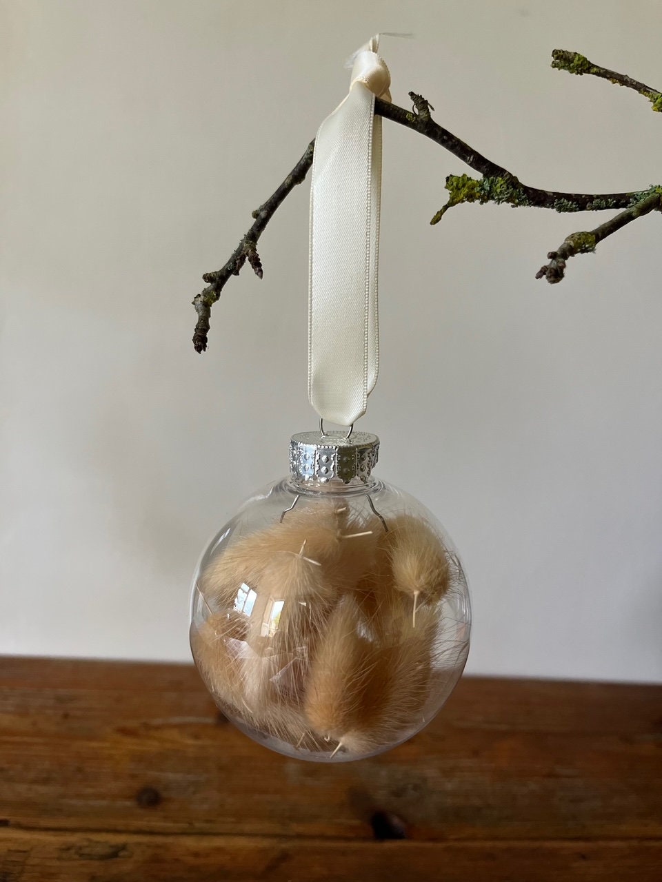 Handmade Dried Flower Bauble - Bunny Tails
