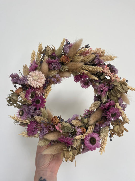 Dried Wildflower Country Wreath